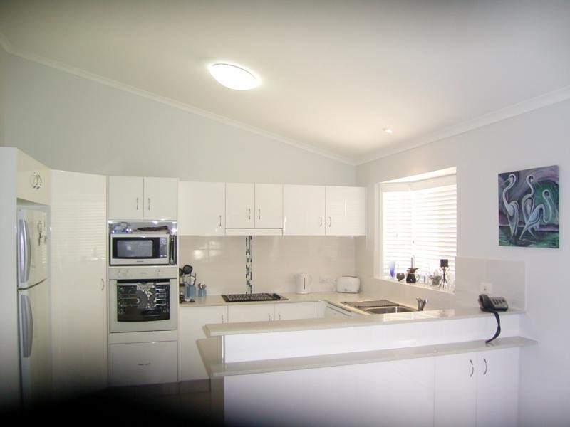 194/39 Wearing Rd Palm Lake Resort, Bargara QLD 4670