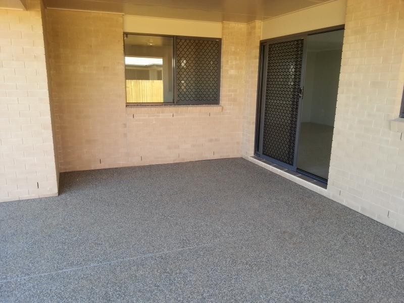 24 Beechlink Dr, Ashfield QLD 4670