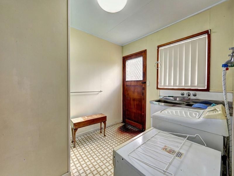 8 Tanner Street, Bargara QLD 4670