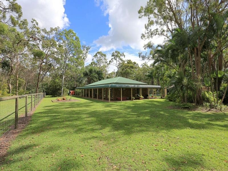 14 Hannah Court, Moore Park Beach QLD 4670