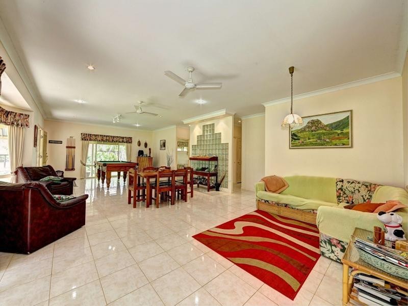 14 Hannah Court, Moore Park Beach QLD 4670