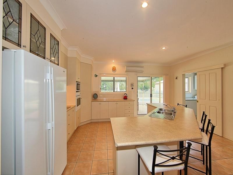 9 Royal Boulevard, Moore Park Beach QLD 4670