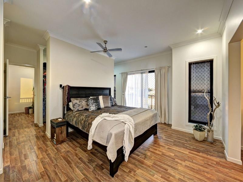6 Ashley Place, Innes Park QLD 4670