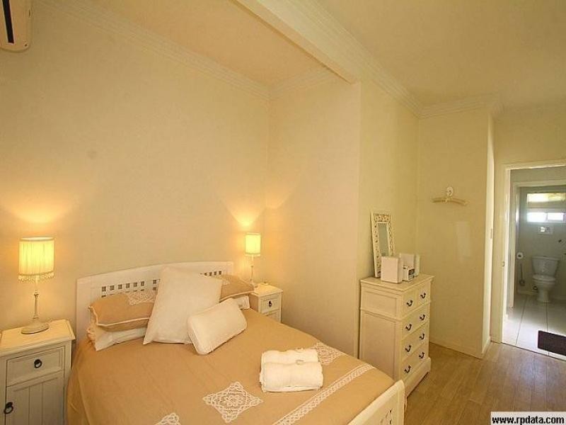 70 The Esplanade, Elliott Heads QLD 4670