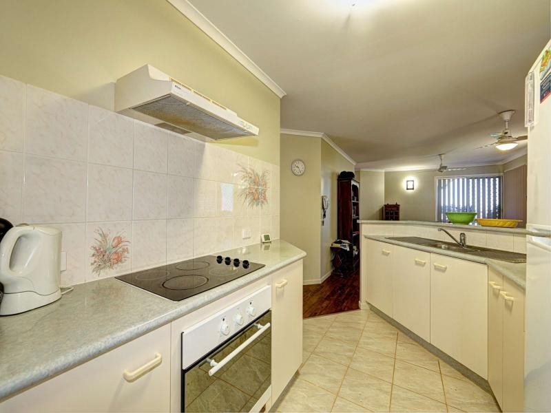 14A Linden Crescent, Qunaba QLD 4670