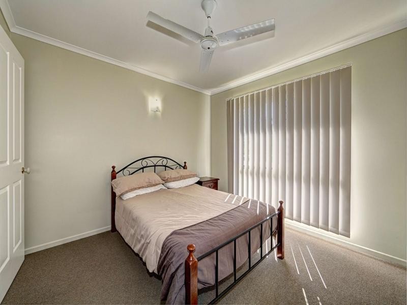 14A Linden Crescent, Qunaba QLD 4670