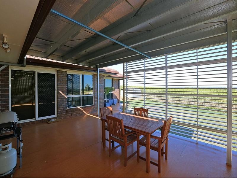 14A Linden Crescent, Qunaba QLD 4670