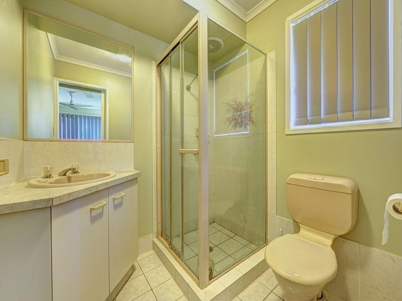 14A Linden Crescent, Qunaba QLD 4670