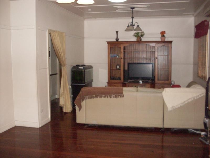 21 Svensson st, Svensson Heights QLD 4670