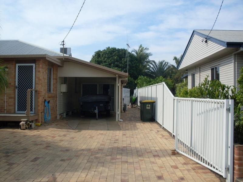 21 Svensson st, Svensson Heights QLD 4670