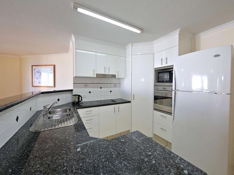 14/2  Baxter Street, Bargara QLD 4670