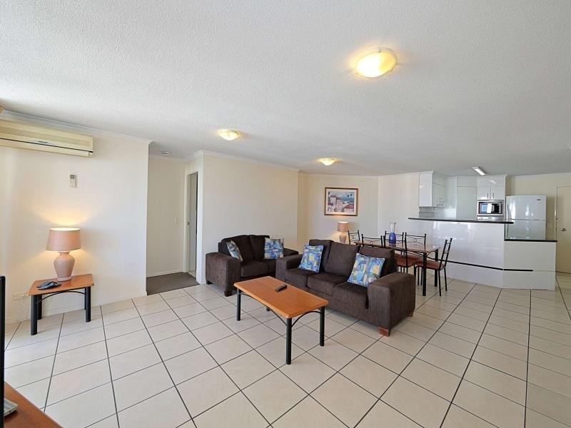 14/2  Baxter Street, Bargara QLD 4670