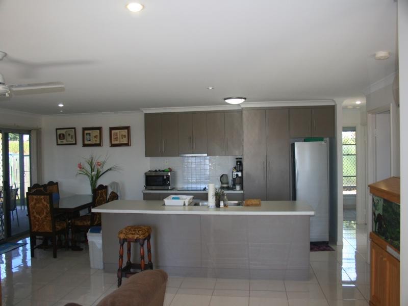 1/2 Savannah Court, Bargara QLD 4670