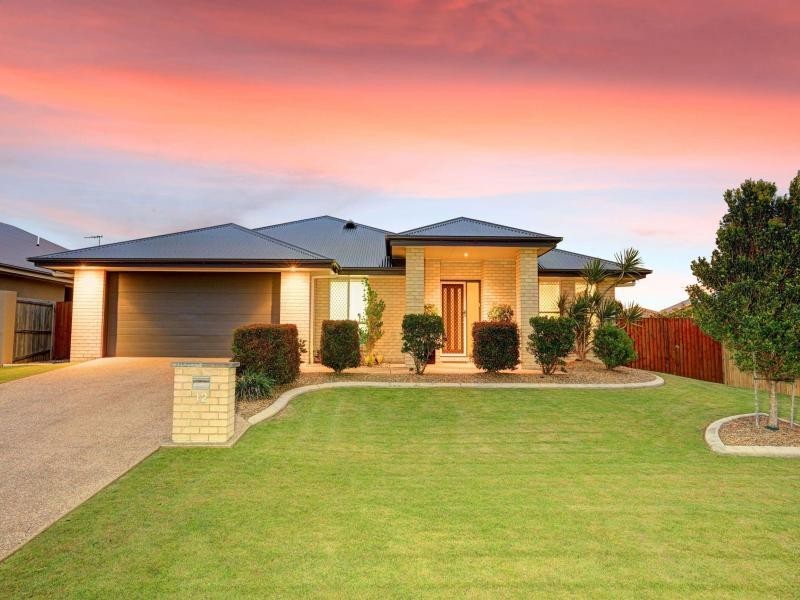 12 Landsborough Street, Bargara QLD 4670