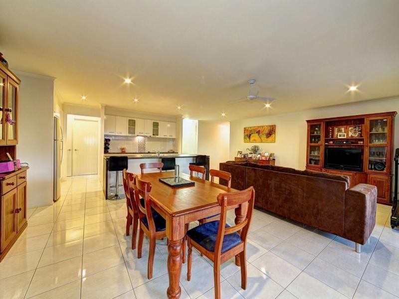 12 Landsborough Street, Bargara QLD 4670
