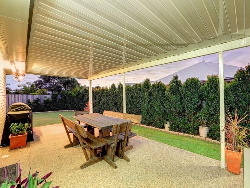 12 Landsborough Street, Bargara QLD 4670