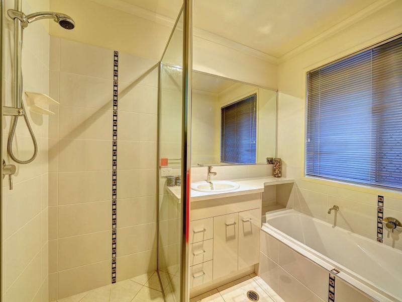 12 Landsborough Street, Bargara QLD 4670