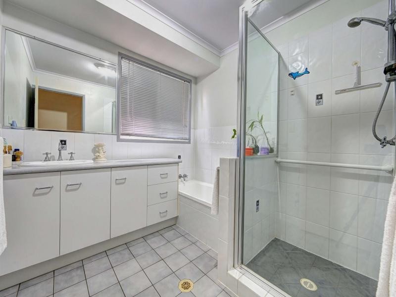 8 Kookaburra Street, Bundaberg North QLD 4670