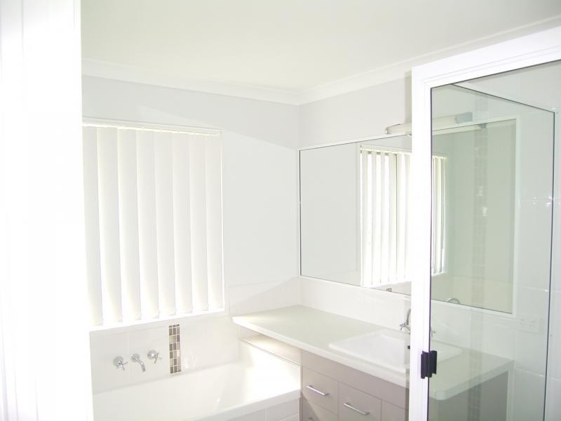 1 Savannah Crt, Bargara QLD 4670