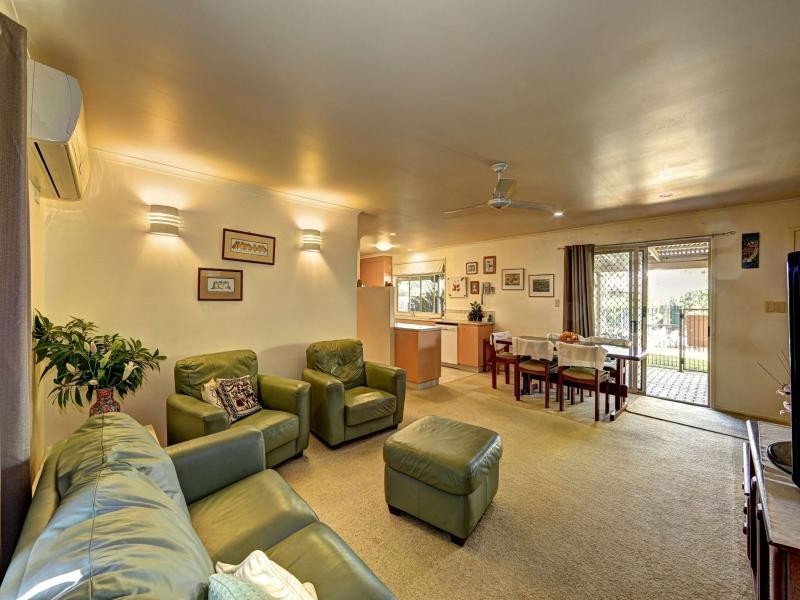 135 Davidson St, Bargara QLD 4670