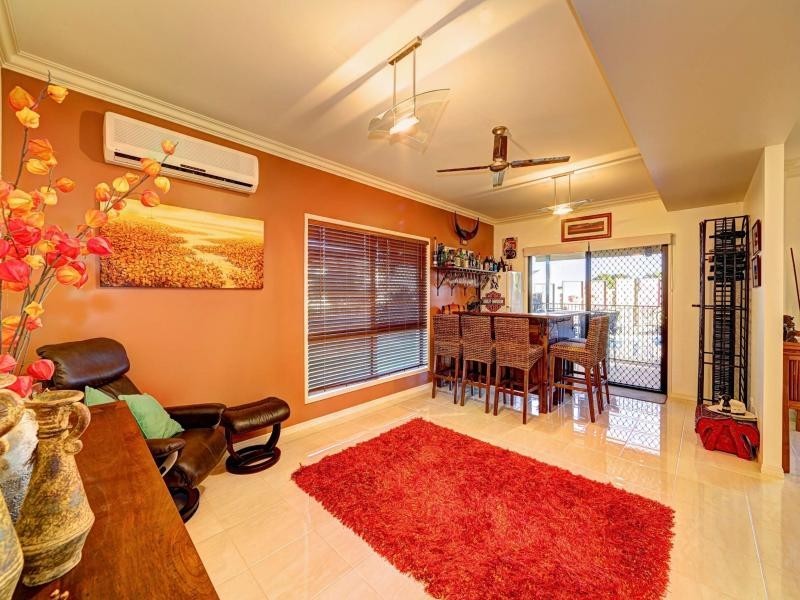 10 Janet Court, Coral Cove QLD 4670