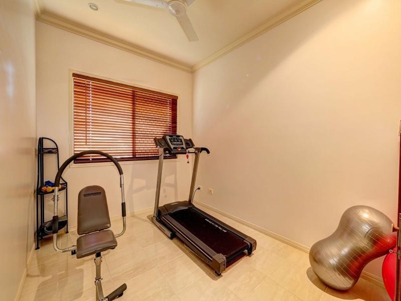 10 Janet Court, Coral Cove QLD 4670