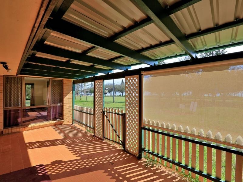 126 The Esplanade, Elliott Heads QLD 4670