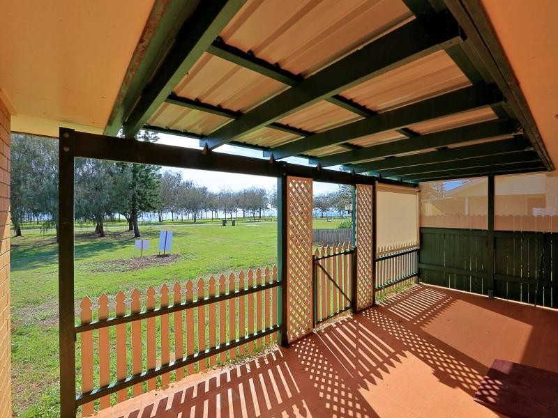 126 The Esplanade, Elliott Heads QLD 4670