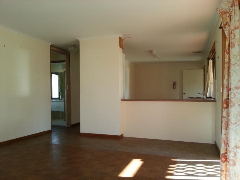 126 The Esplanade, Elliott Heads QLD 4670