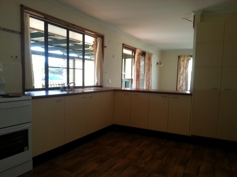 126 The Esplanade, Elliott Heads QLD 4670