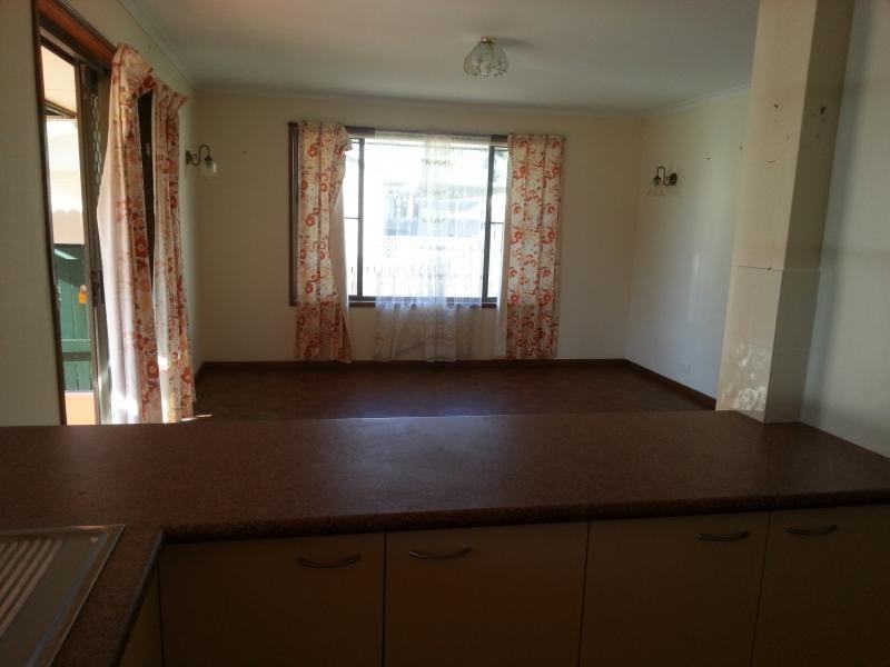 126 The Esplanade, Elliott Heads QLD 4670