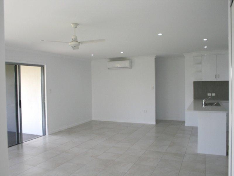 25 Beech Links Drive, Ashfield QLD 4670