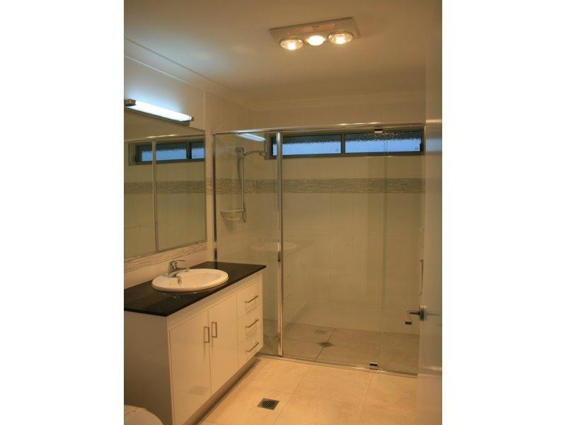 25 Beech Links Drive, Ashfield QLD 4670