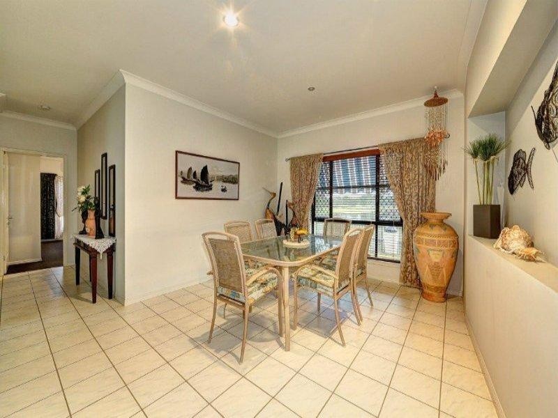 31 Coral Cove Drive, Coral Cove QLD 4670