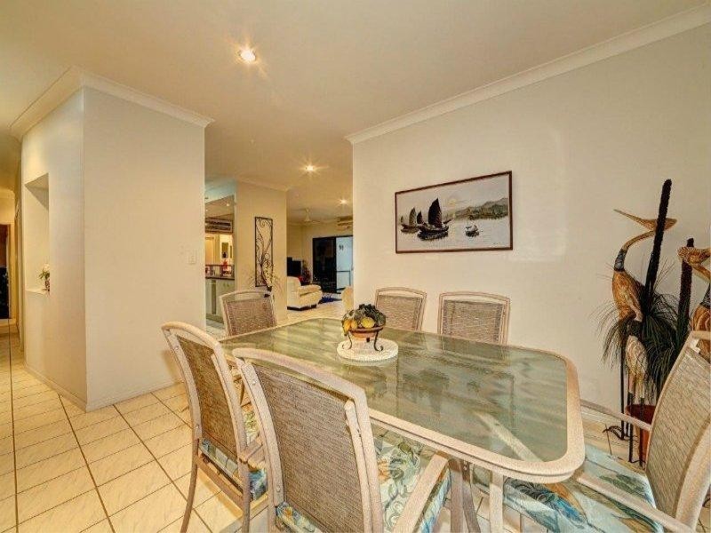 31 Coral Cove Drive, Coral Cove QLD 4670