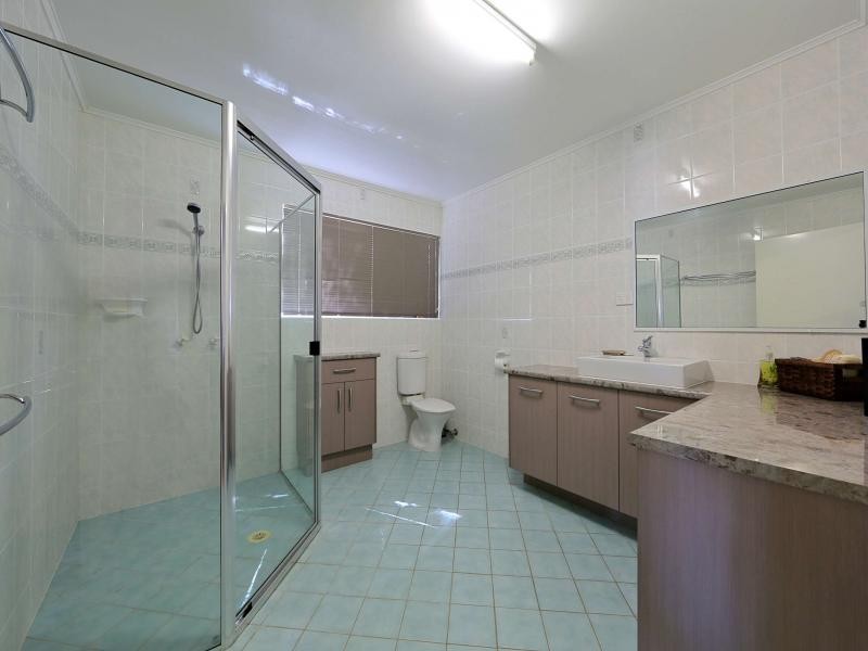 34 Lihs, Elliott Heads QLD 4670