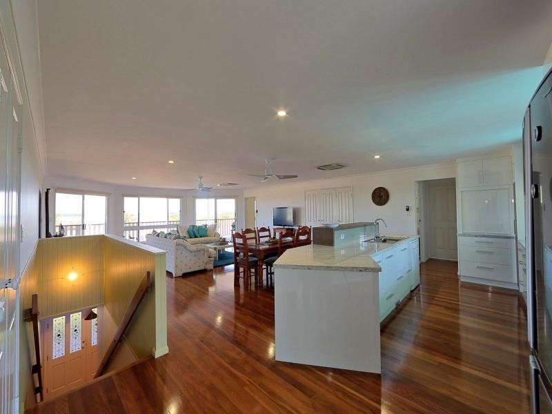 34 Lihs, Elliott Heads QLD 4670
