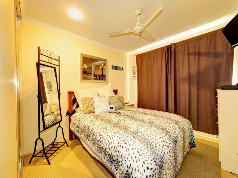 9 Topper Drive, Coral Cove QLD 4670