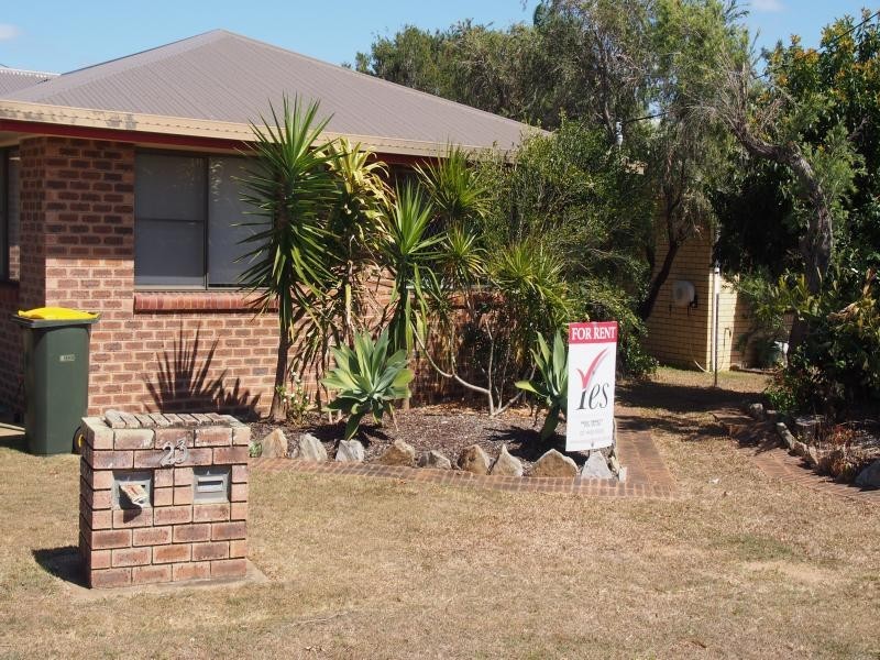 1/23 Grimwood Street, Bargara QLD 4670