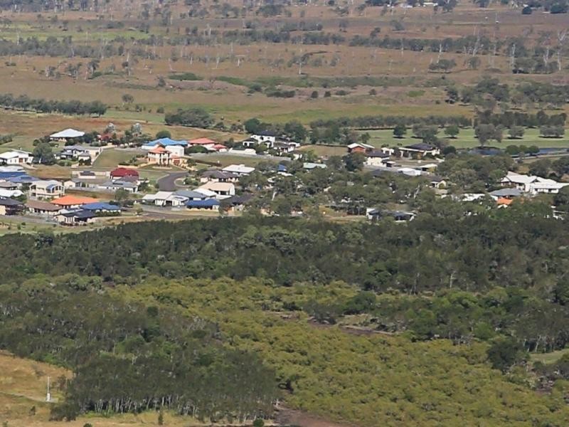 63 Bisdee Street, Coral Cove QLD 4670