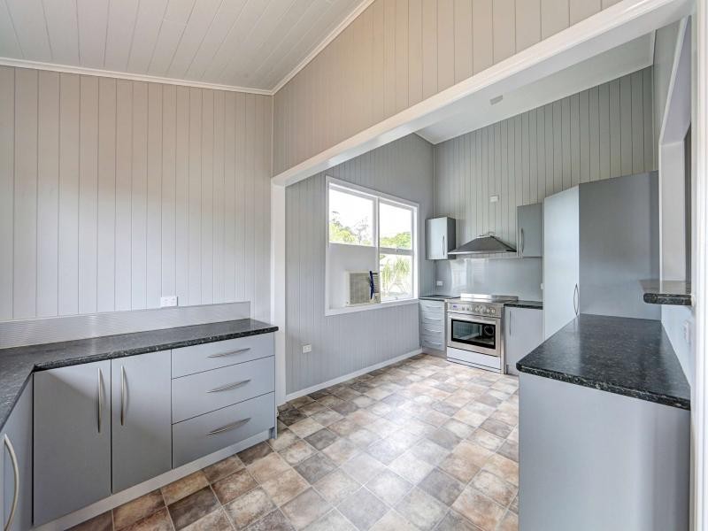 6 Normanby Street, Bundaberg South QLD 4670