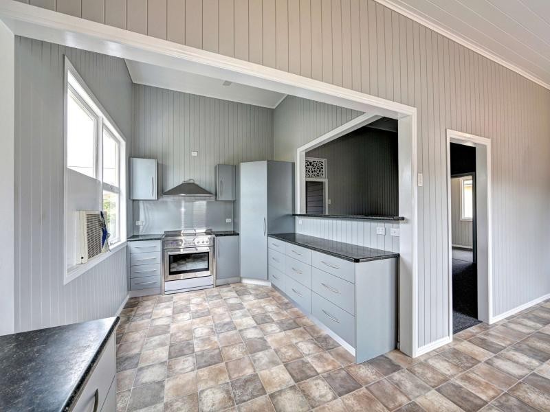 6 Normanby Street, Bundaberg South QLD 4670