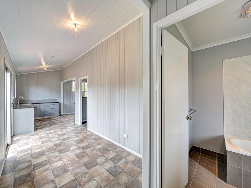 6 Normanby Street, Bundaberg South QLD 4670