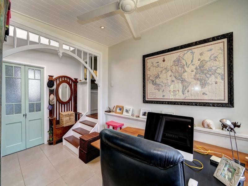 30 Bathurst Street, Elliott Heads QLD 4670