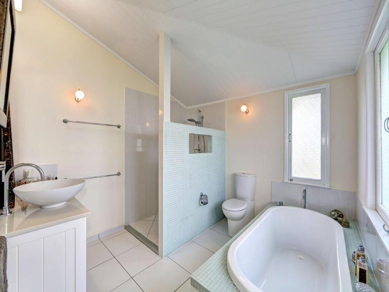 30 Bathurst Street, Elliott Heads QLD 4670