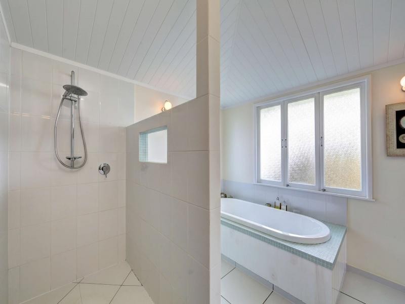 30 Bathurst Street, Elliott Heads QLD 4670