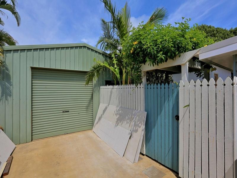 30 Bathurst Street, Elliott Heads QLD 4670
