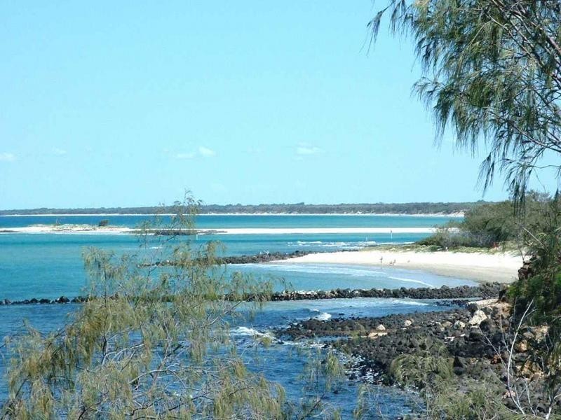 30 Bathurst Street, Elliott Heads QLD 4670