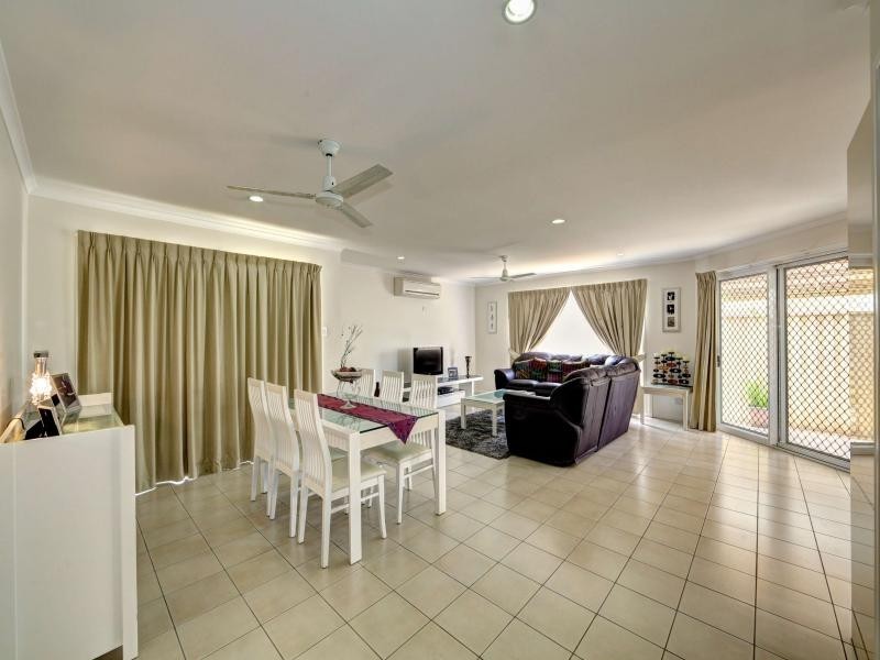 75/39  Wearing rd Palm Lake, Bargara QLD 4670
