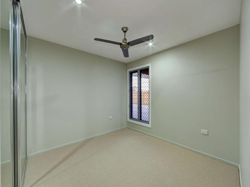 2 / 24 Masthead Drive, Bargara QLD 4670